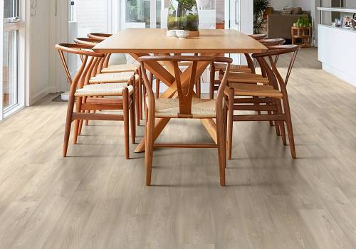 Dining room flooring | Hernandez Wholesale Flooring