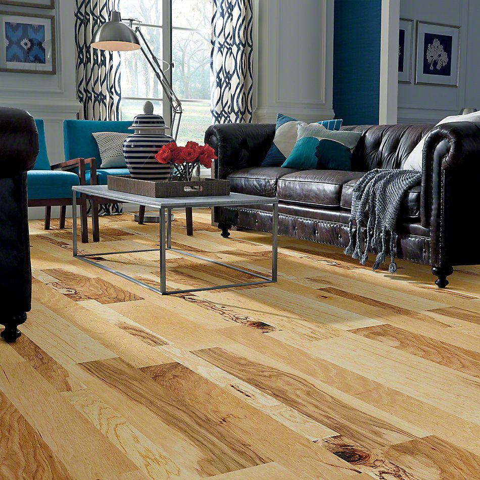 Hardwood | Hernandez Wholesale Flooring